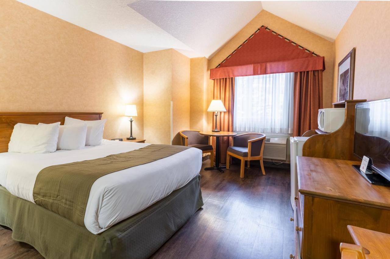 Canmore Inn & Suites Ngoại thất bức ảnh